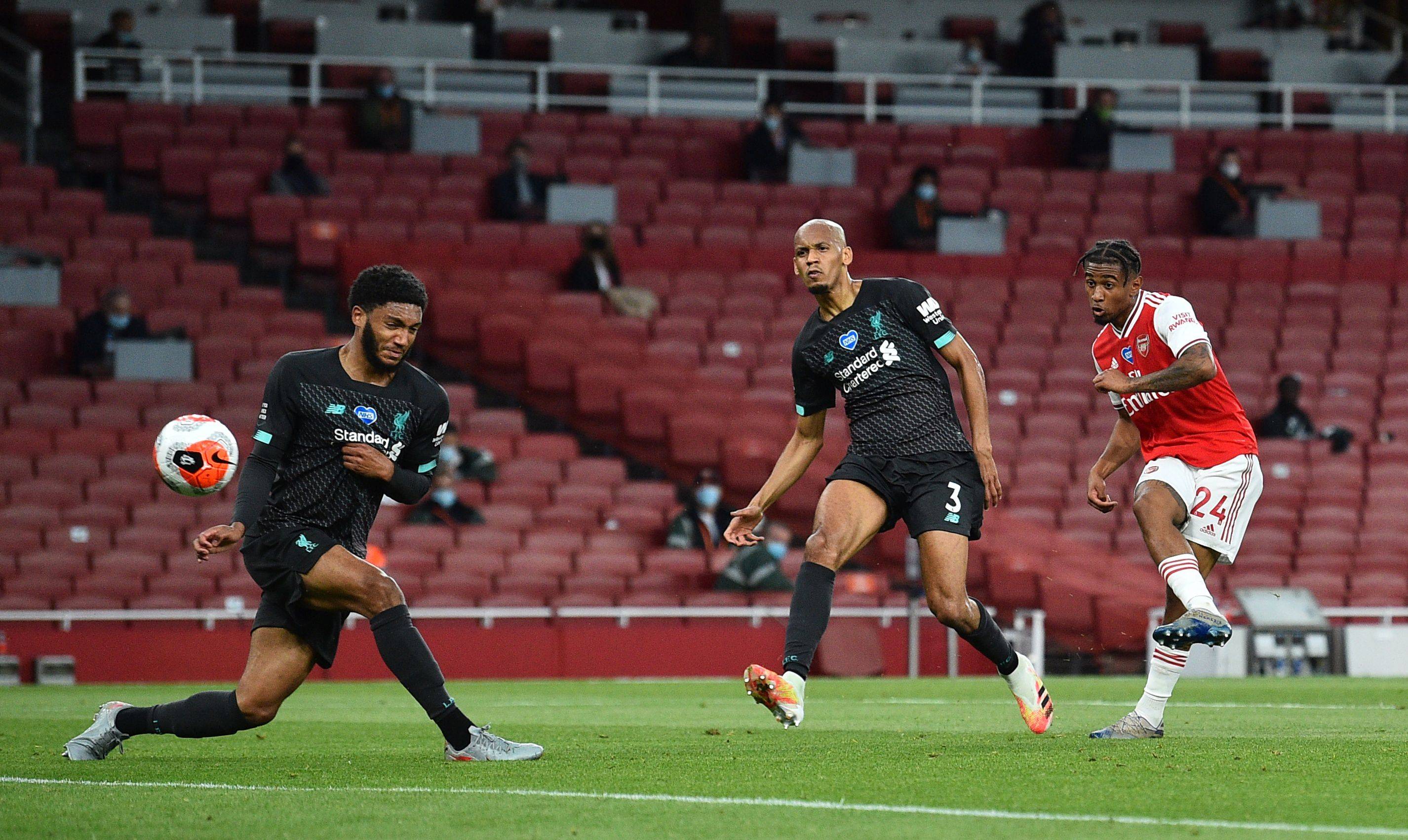 一个坚不可 一个坚不可